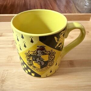 VGUC Harry Potter Hufflepuff Ceramic Mug
